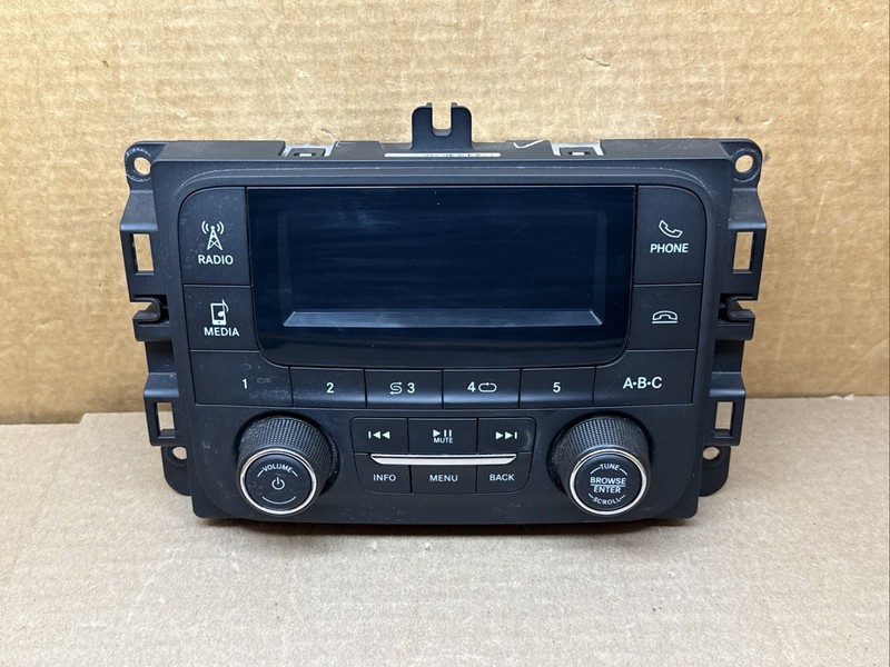 2017-2020 Ram 1500 2500 Radio Receiver Dash Display Screen OEM 68271362AC