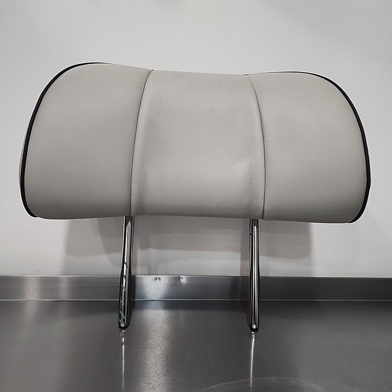 14 - 16 Hyundai Equus Right or Left Rear Headrest Back Seat Cream Leather OEM