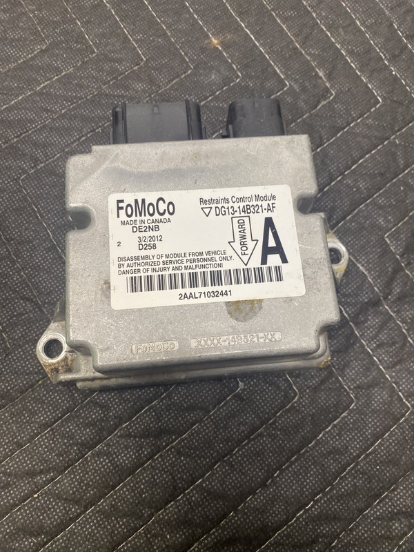 2014 Ford Taurus Limited Seat Belt Control Module OEM DG13-14B321-AF