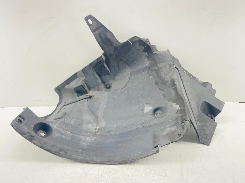 07-14 MERCEDES C250 W204 C300 C350 FRONT RIGHT PASSENGER SIDE FENDER LINER OEM