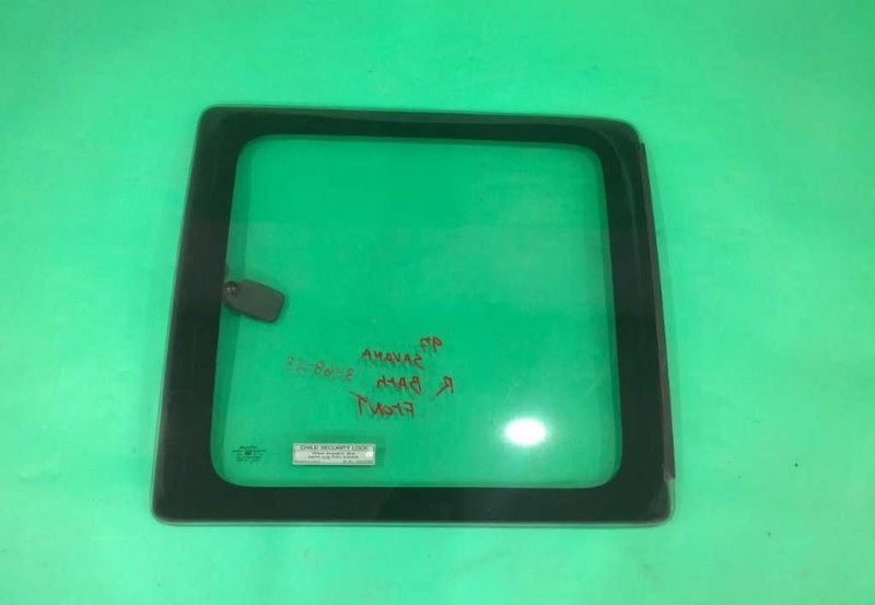 96-19 SAVANA PASSENGER RIGHT BARN DOOR FORWARD DOOR WINDOW GLASS OEM 3468-25