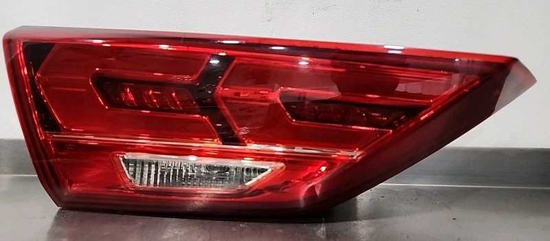 2017 2018 Hyundai Elantra Sport Tail Light Inner Left Driver OE 92403-F24 LED LH