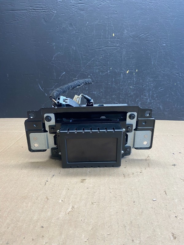 2012 to 2013 Ford Explorer Screen Communication Module AB9308 DG
