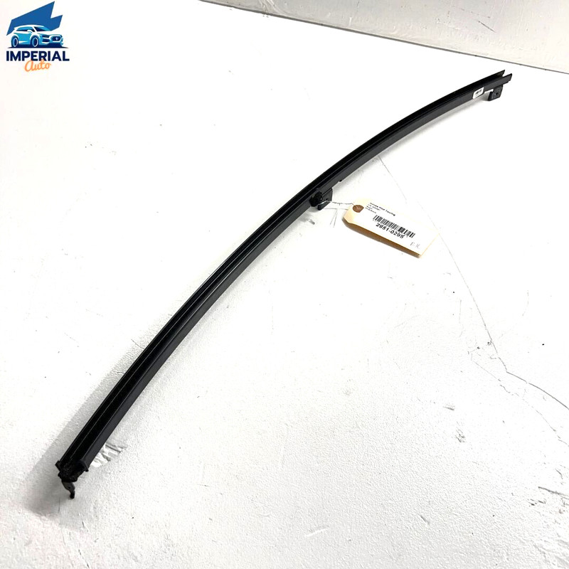 2016-18 Honda Pilot Rear Driver Door Window Quarter Glass Sash Channel Guide OEM