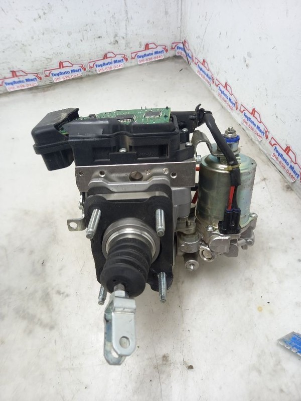 Anti-Lock Brake Part Actuator And Pump Assembly Fits 23-24 SEQUOIA 560925