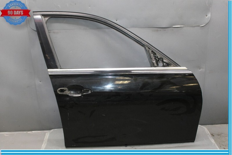 12-19 BMW Active Hybrid 3 Front Right Passenger Side Exterior Door Shell Oem