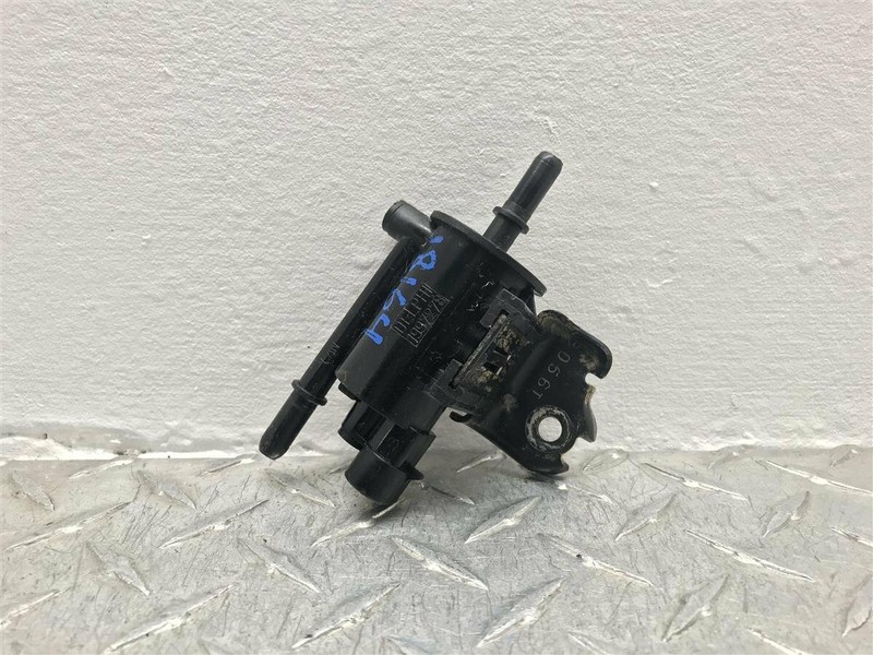 2004 GMC ENVOY PURGE SOLENOID ONLY OEM 1997278