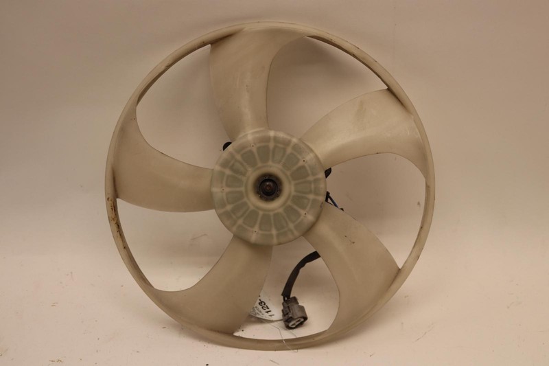2014-2015 LEXUS IS250 2.5L SEDAN LEFT DRIVER SIDE COOLING FAN MOTOR BLADE OEM