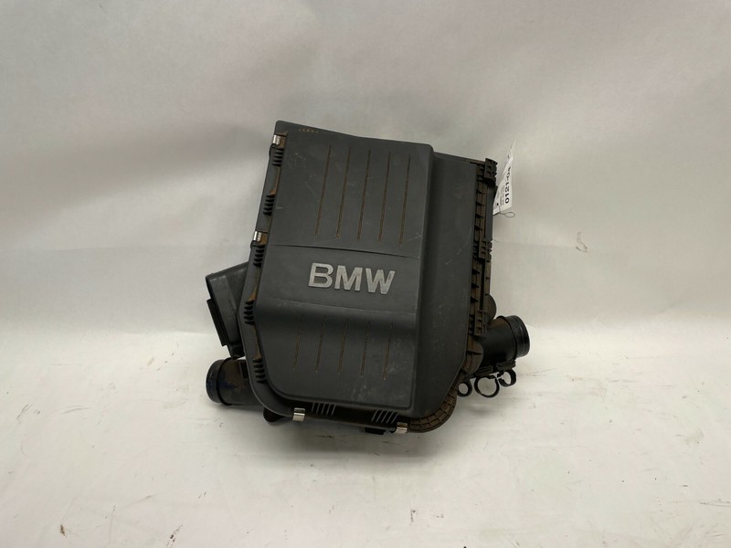 BMW OEM E60 E61 E88 E82 E90 E92 E93 AIR INTAKE MUFFLER BOX AIRBOX ASSEMBLY