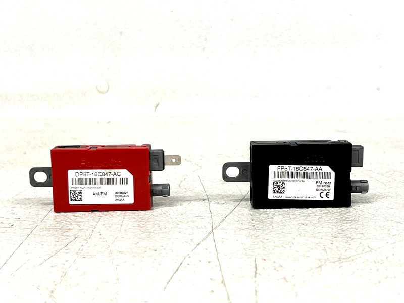 ⭐2013-2020 LINCOLN MKZ FRONT RADIO ANTENNA AMPLIFIER BOOSTER MODULE SET LOT2643