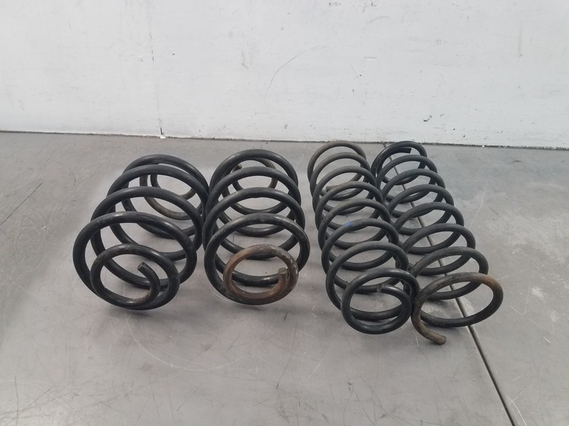 2004 Jeep Wrangler TJ Rubicon 4x4 Coil Spring Set #7299 G4