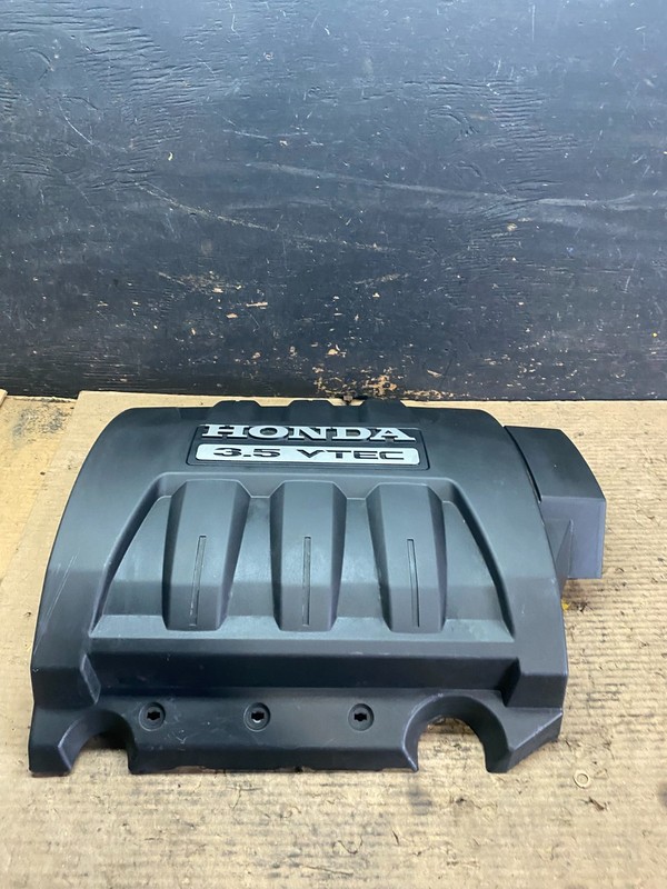 2006 to 2008 Honda Pilot Black Engine Cover OEM 3.5L s5965 DG