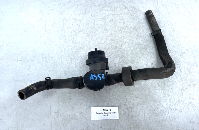 ✅ 11-18 OEM Porsche Cayenne Turbo 958 4.8L Engine Motor Heater Valve Hose Pipe