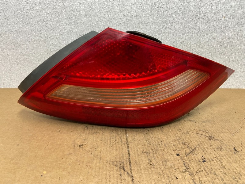 2003 2004 2005 Honda Accord Coupe Right Passenger Rh Tail Light AC3733 DW