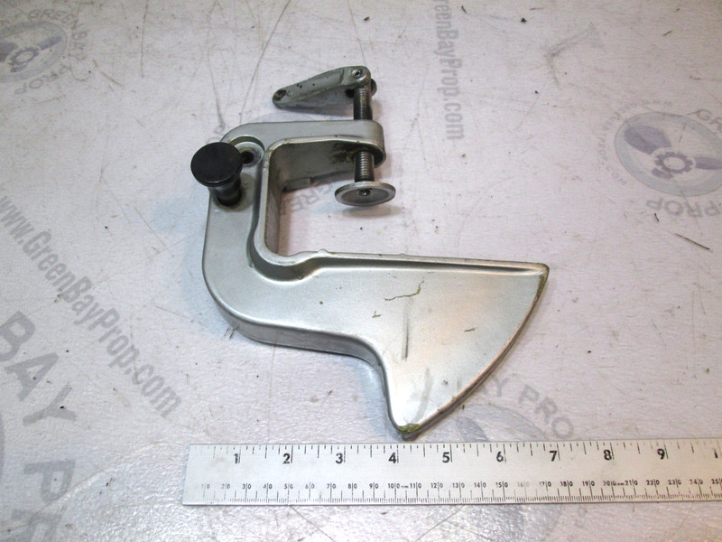 41111-98502-01J Starboard Side Transom Bracket For Suzuki Outboards