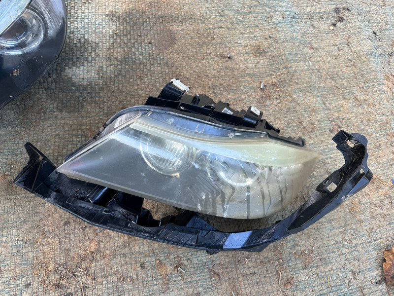 09-12 BMW 323 328 335 LH HID XENON HEADLIGHT - DRIVER SIDE