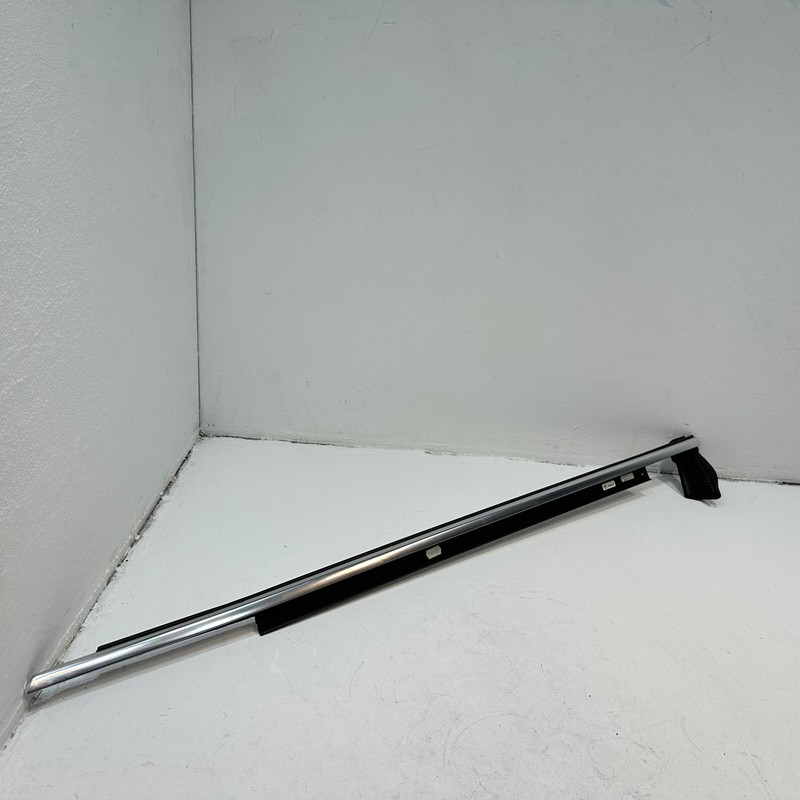2012-2018 AUDI A6 C7 SEDAN FRONT LEFT DRIVER SIDE DOOR WINDOW BELT MOLDING OEM