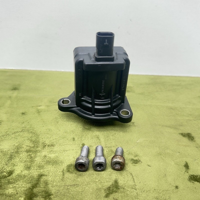 BMW F10 F22 F30 F31 320i 328i 2.0L N20 N26 Turbo Diverter Blow Off Valve OEM 90K