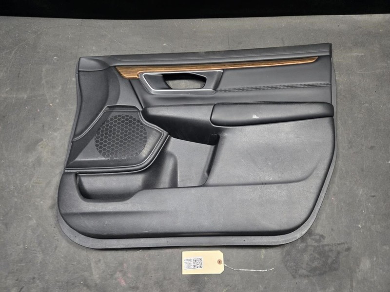 Front Right Door Trim Panel 2019 Honda CR-V 83500-TLA-A31ZB 2017 2018 - 2022