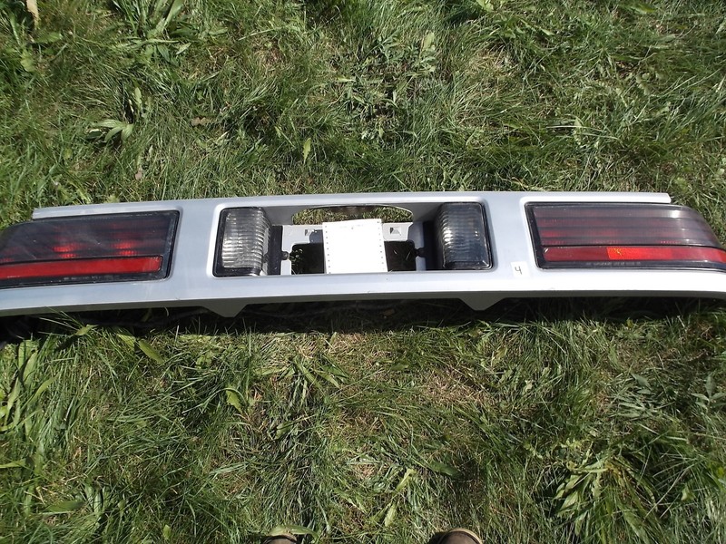 1987 Grand Am Tail Light Back Up Brake Rear Panel Assembly 20375997 2244610