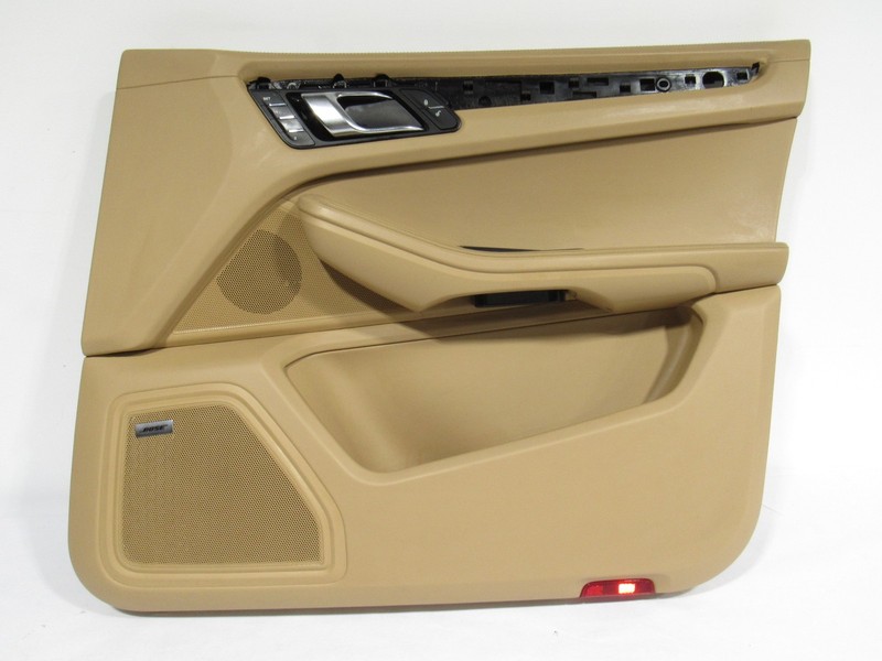 15-18 Porsche Macan 2015 Front Right Passenger Door Panel Cover Trim :A