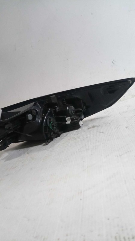 2016 Mazda CX-9 Left Tail Light Assembly White OEM 710817 137K Miles