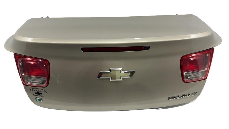 2013-2016 Chevy Malibu Rear Trunk Deck Lid Assembly Beige W/ Power Lift Scratch