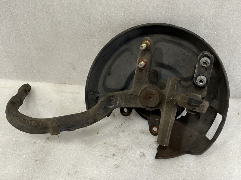 1997 1998 1999 ACURA CL LEFT DRIVER SIDE REAR SPINDLE KNUCKLE HUB 52116-SV4-J50