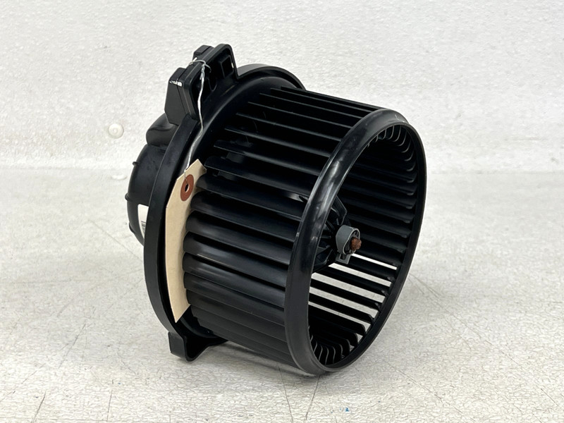 ⭐2015-2017 KIA K900 HVAC A/C AC HEATER BLOWER MOTOR FAN SHROUD OEM LOT2727