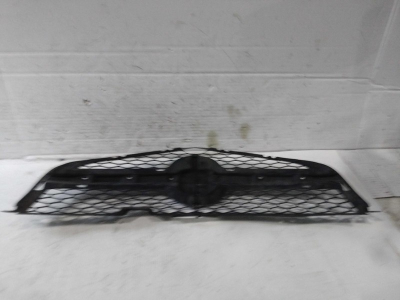 2004-2006 Acura MDX Front Grille OEM Used 71120S3VA10ZA 4DR SUV