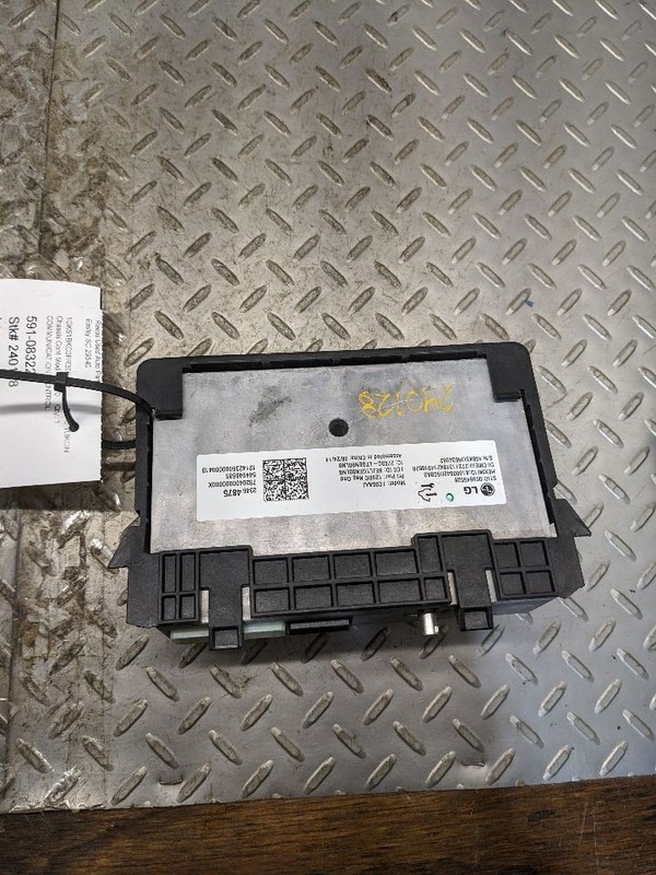 Chassis ECM Communication Telematics Center Dash Fits 15 ESCALADE 1165040