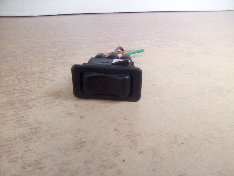 Mack 20QE4106M3 Rocker Switch