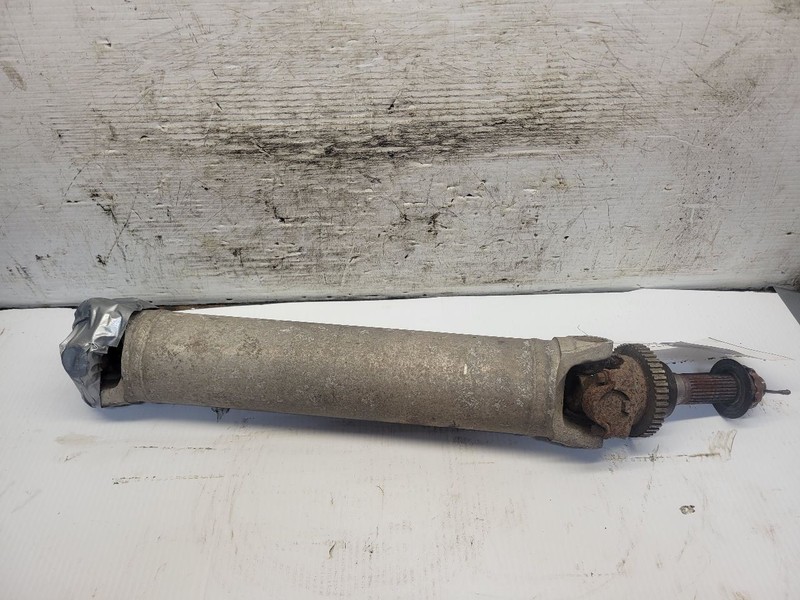 Axle Shaft Rear Axle Fits 88-96 CORVETTE 1704950