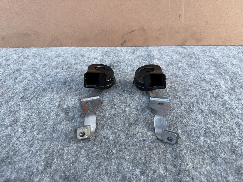 FORD BRONCO SPORT 2021-2025 OEM HORN WITH BRACKET ASSEMBLY (PAIR)
