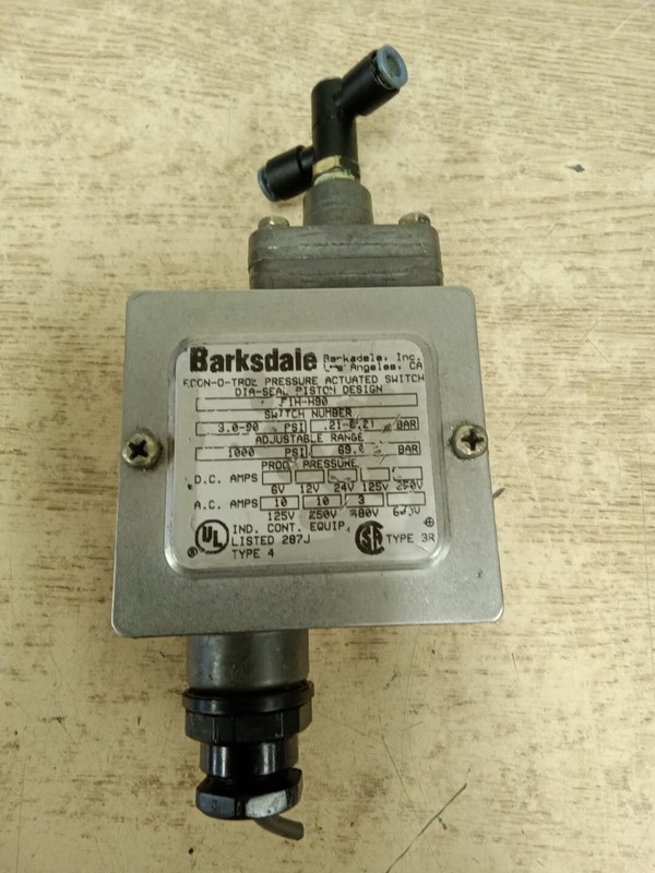 Barksdale F1H-H90 Switch
