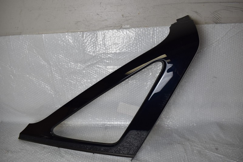 Rolls Royce Phantom Drophead Left vent glass stainless steel trim 51137165555