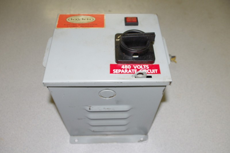 Daykin MDGTB-13 Transformer Disconnect Motor Control Box Switch *FREE SHIP*