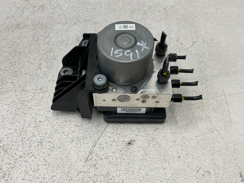 2025 Kia K4 ABS Anti Lock Brake Pump Module Unit 1591 OEM