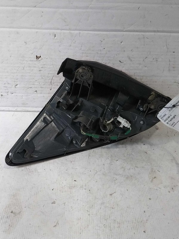 2019 Honda HR-V Right Tail Light Assembly Silver OEM 675149 110K Miles