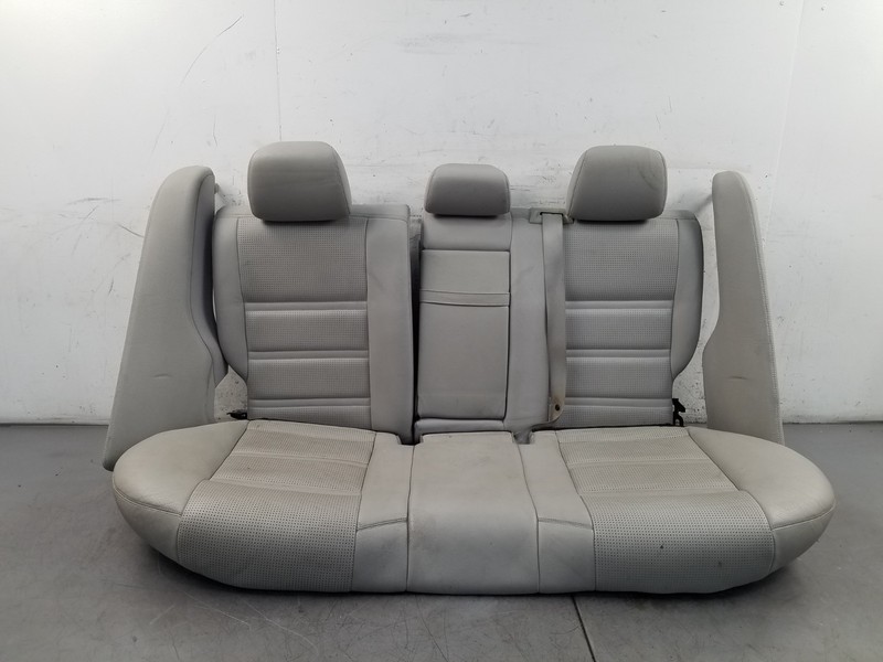 2010 Mercedes Benz AMG E 63 Rear Leather Seat Set #1562 VV1