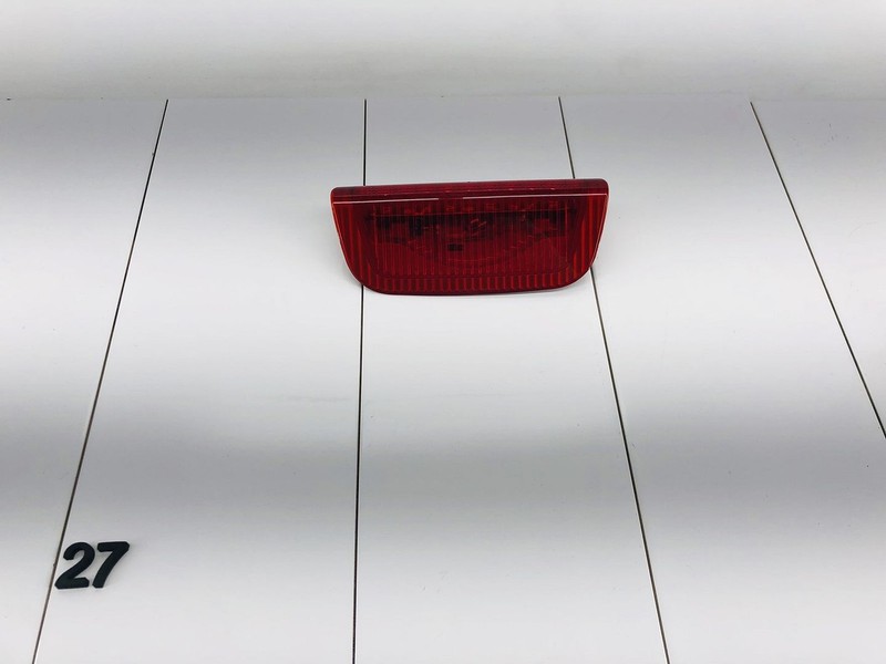 12-17 NISSAN JUKE REAR CENTER THIRD 3RD HIGH MOUNT BRAKE LIGHT LAMP OEM