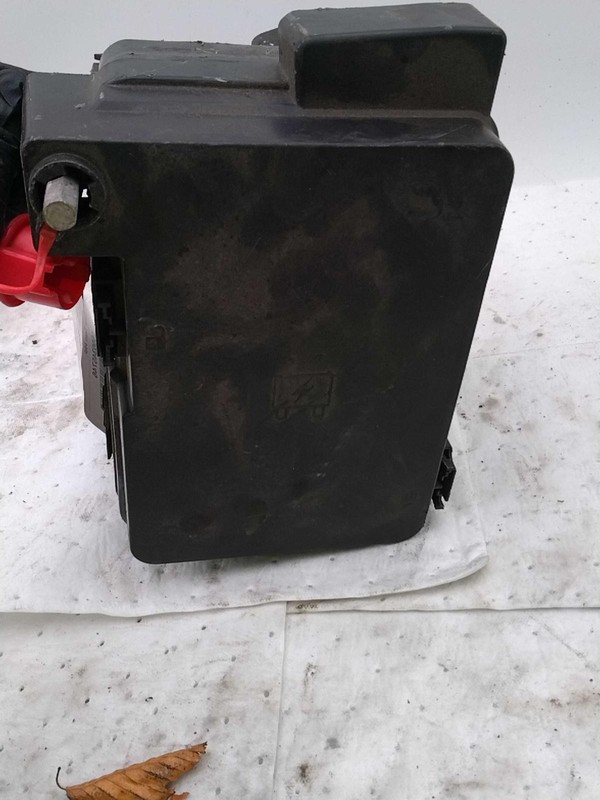 Used Fuse Box Engine fits: 2011 Gmc Terrain 2.4 Grade A