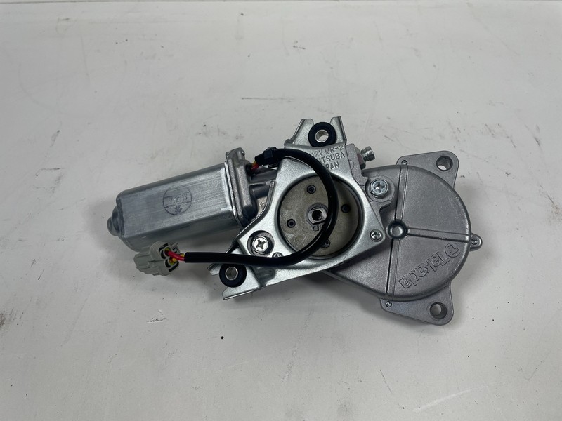 2007 Nissan 350Z Passenger Right Convertible Soft Top Lift Motor OEM