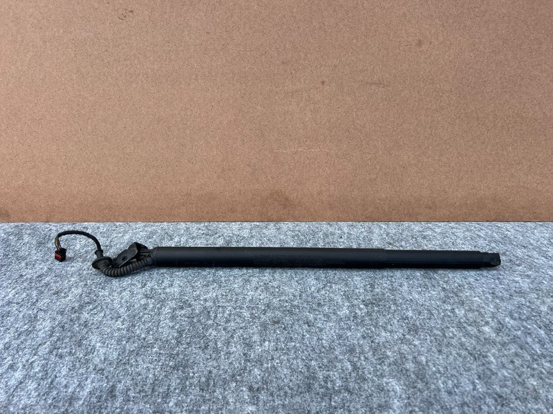 GENESIS GV70 2022-2026 OEM LEFT LH TRUNK LIFTGATE TAILGATE ELECTRIC SHOCK STRUT