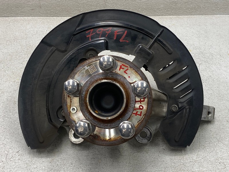 2020-2024 CADILLAC CT5 FRONT LEFT DRIVER SIDE SPINDLE KNUCKLE OEM LOT797