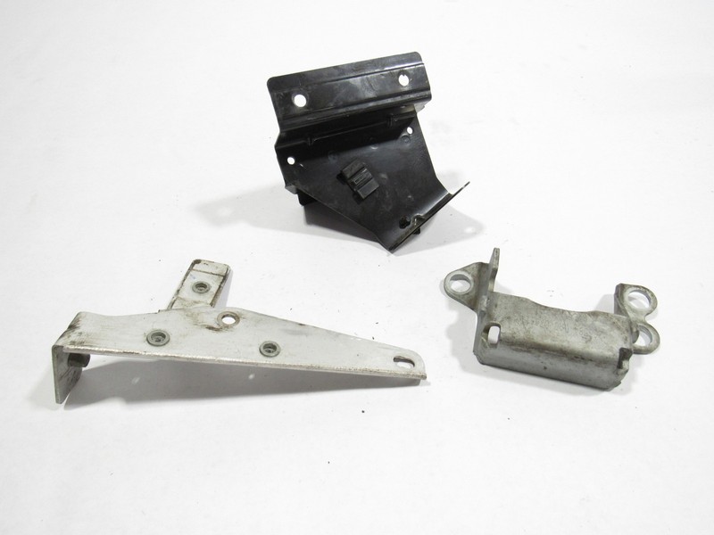 Ferrari 458 Italia 2011 Rear Support Mount Bracket Set 3 PCS 09-15 ;:Y