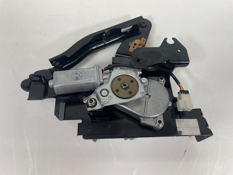 2007 Nissan 350Z Driver Left Convertible Tonneau Lift Motor OEM