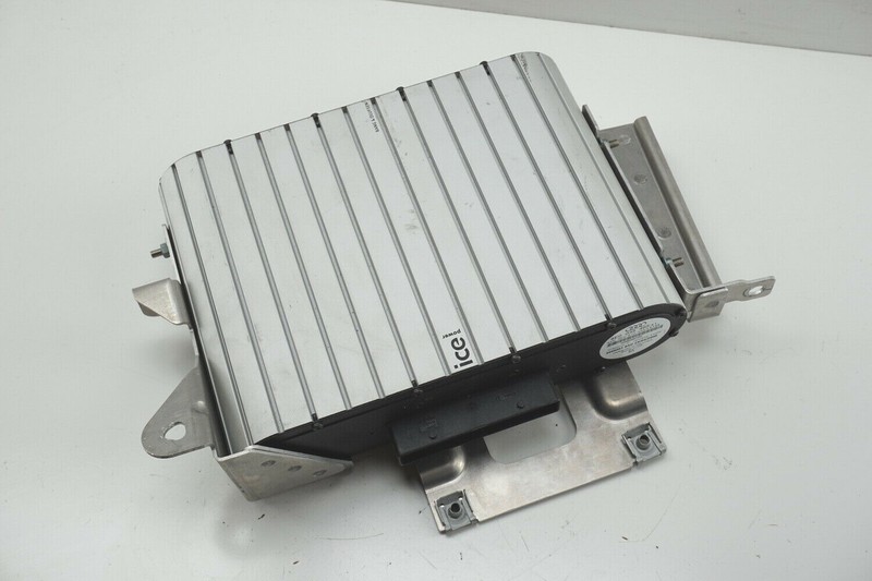 Audi A8 S8 Audio Sound Amplifier AMP BANG & OLUFSEN OEM 2007 - 2010