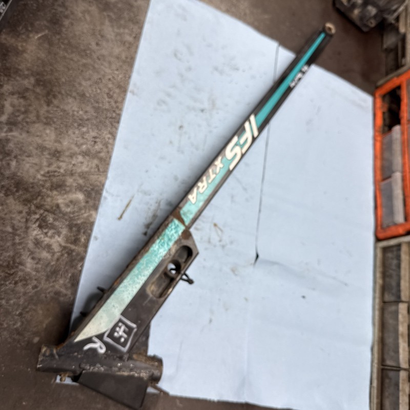 1995 1996 97? Polaris Indy Trail Touring 500cc LeftTrailing Suspension Arm