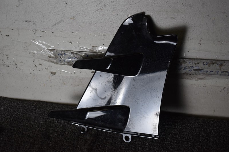 BMW 4 SERIES TRIM RIGHT FACTORY OEM